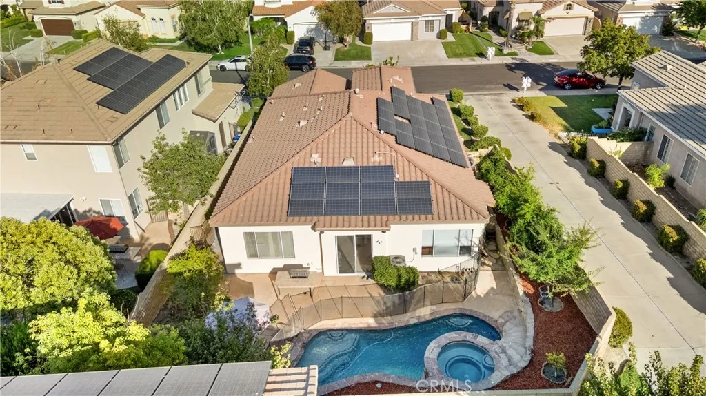 main property photo 50