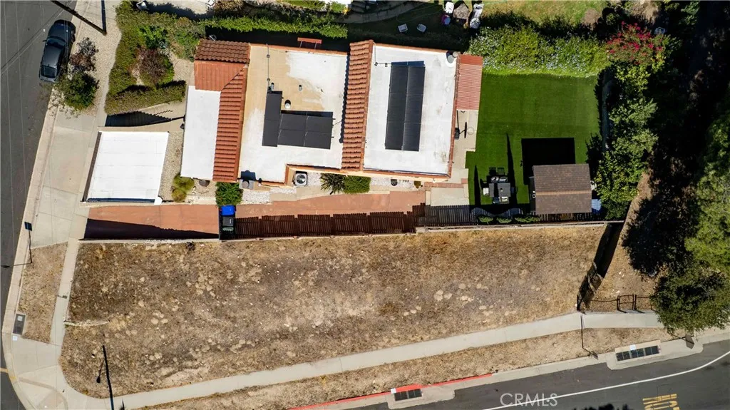 main property photo 46