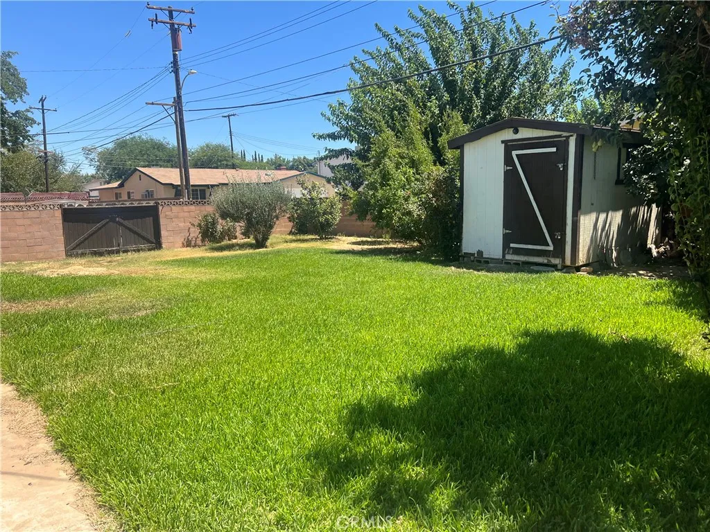 main property photo 6