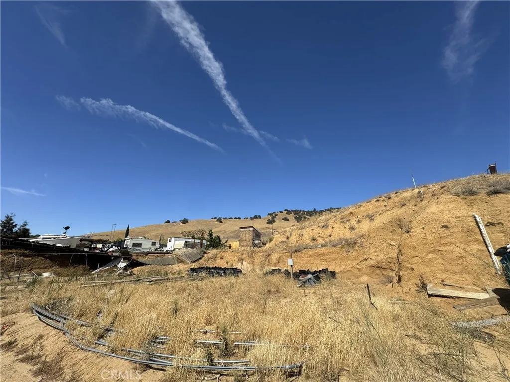 main property photo 19