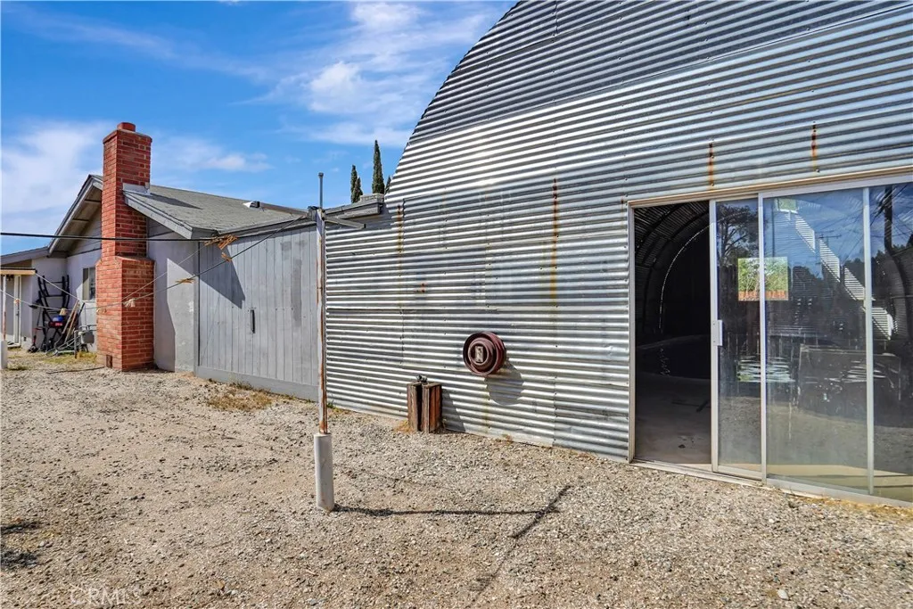 main property photo 22