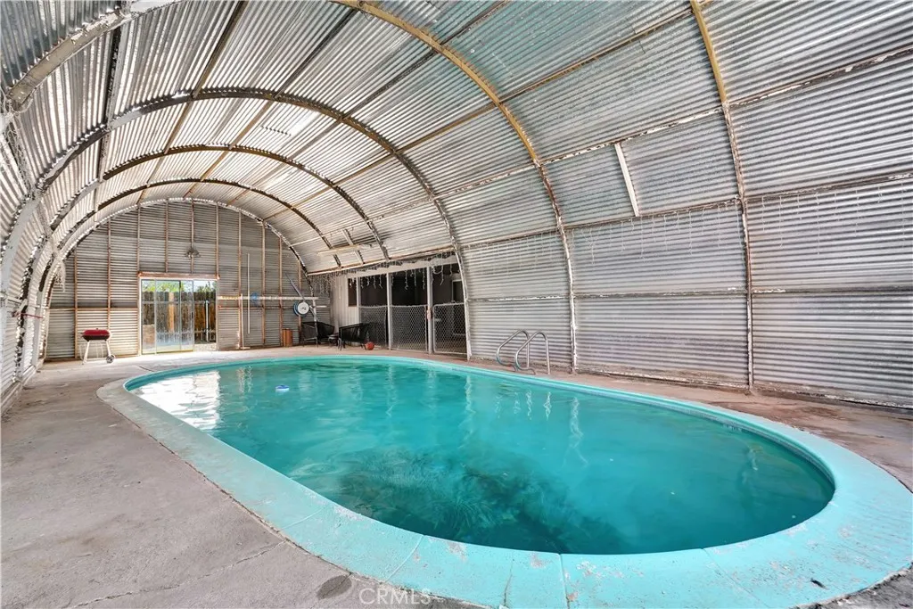 main property photo 26