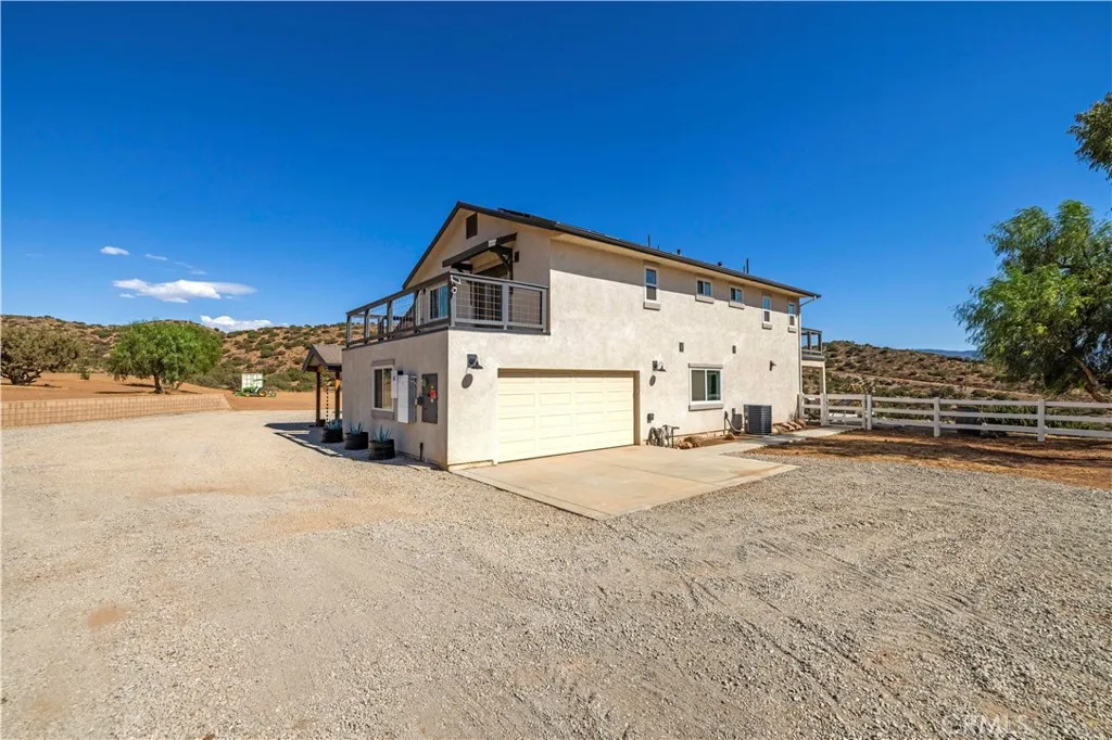 main property photo 59