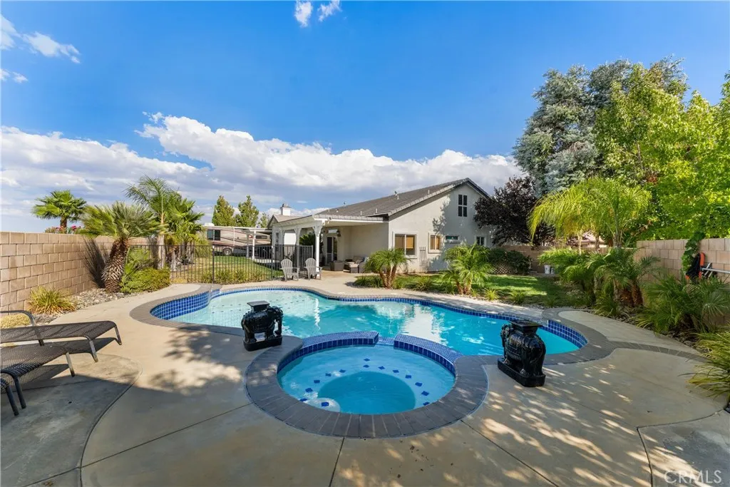 main property photo 54