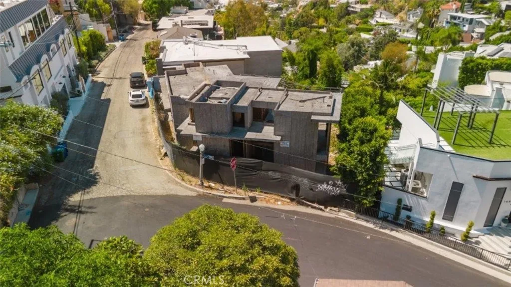 main property photo 42