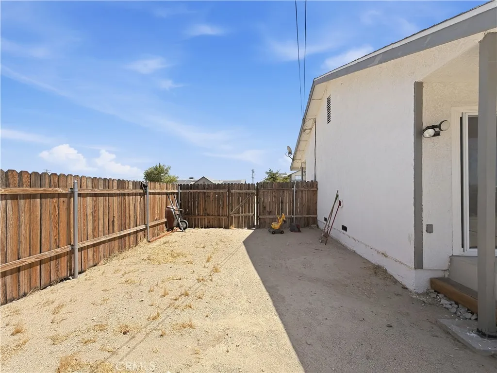 main property photo 38
