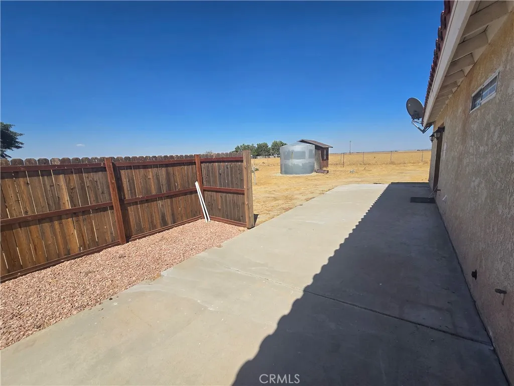 main property photo 35