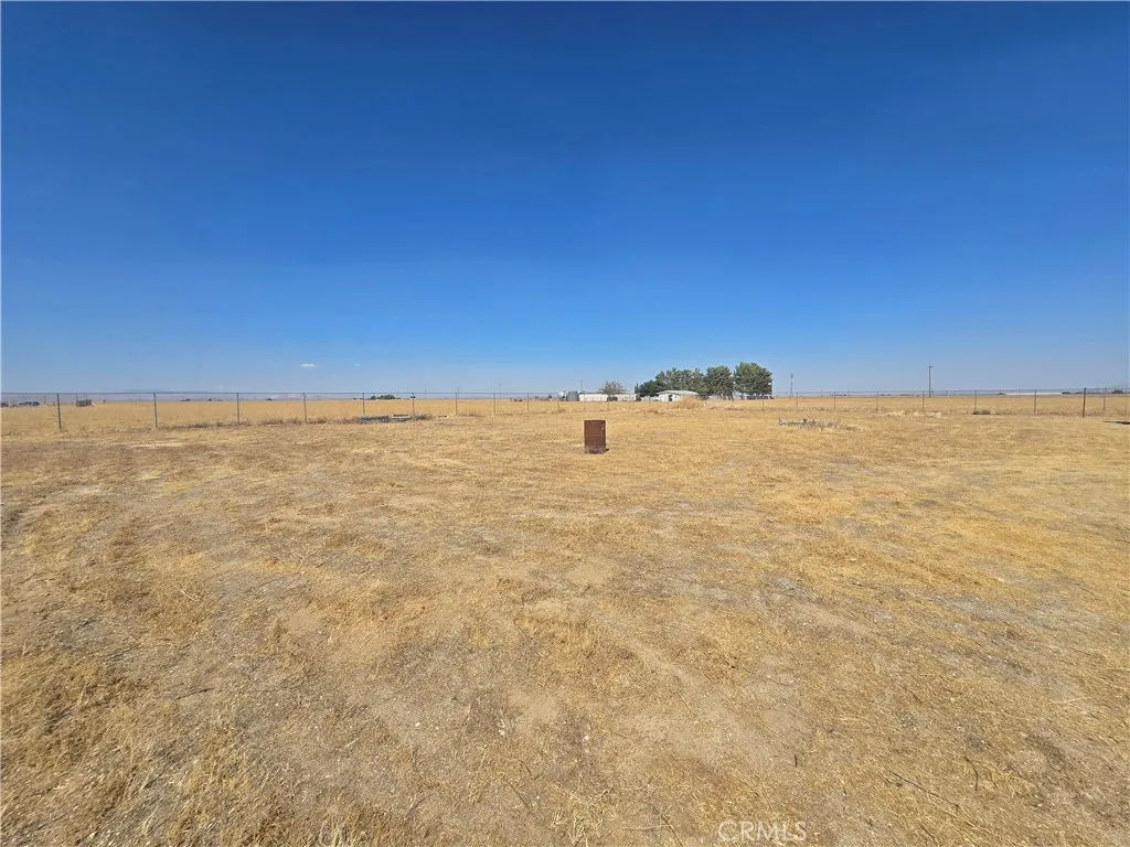 main property photo 44