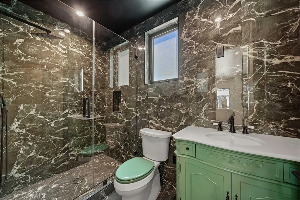 main property photo 95