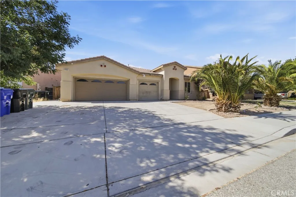 main property photo 5