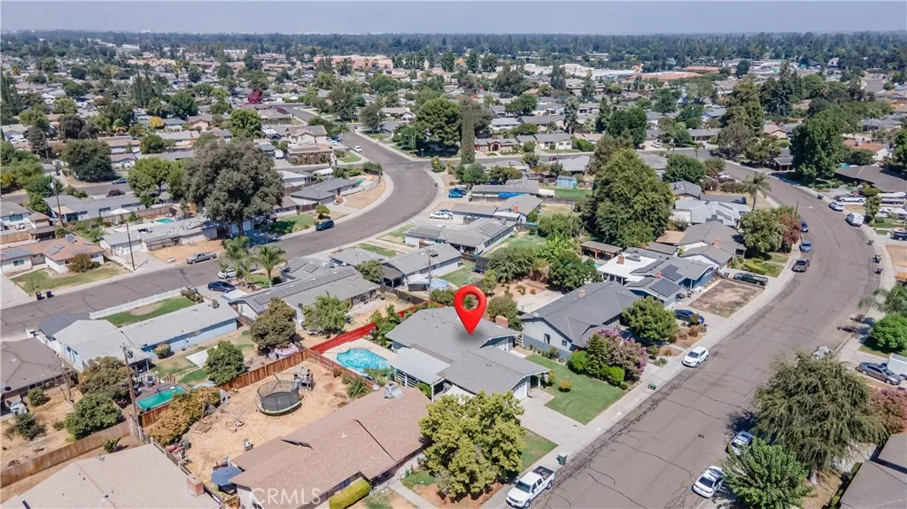 main property photo 48