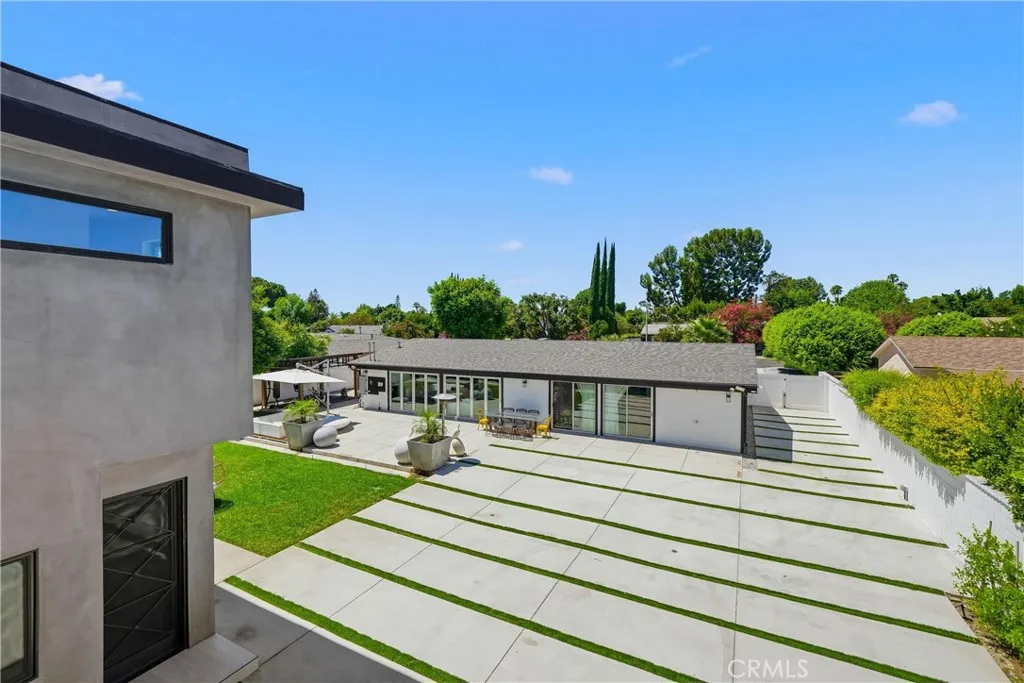 main property photo 66