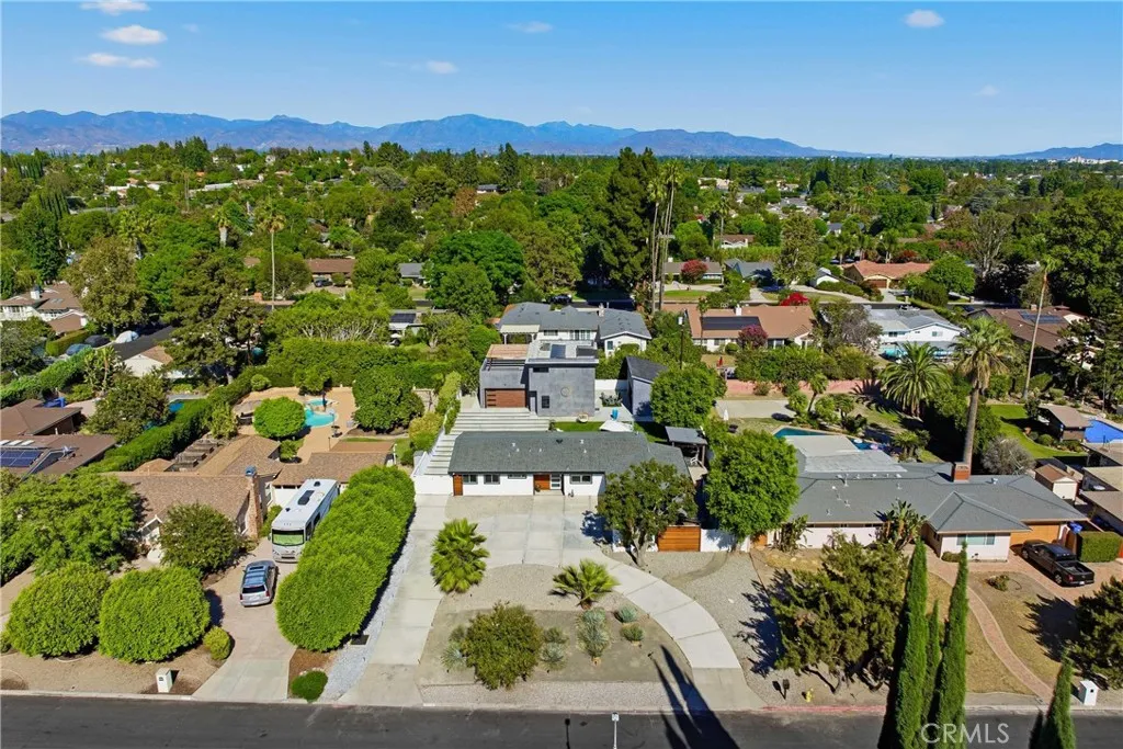 main property photo 67