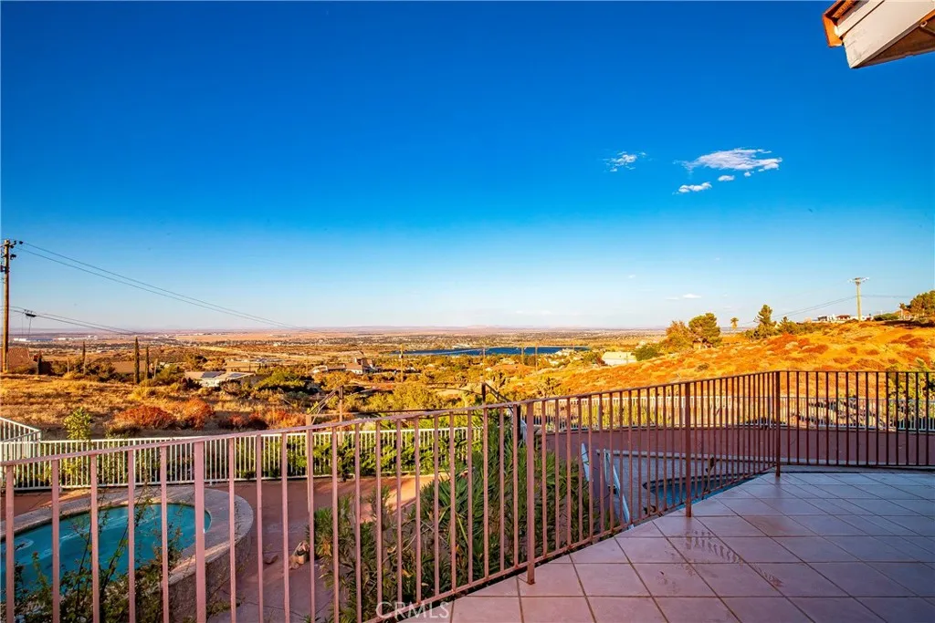 main property photo 35