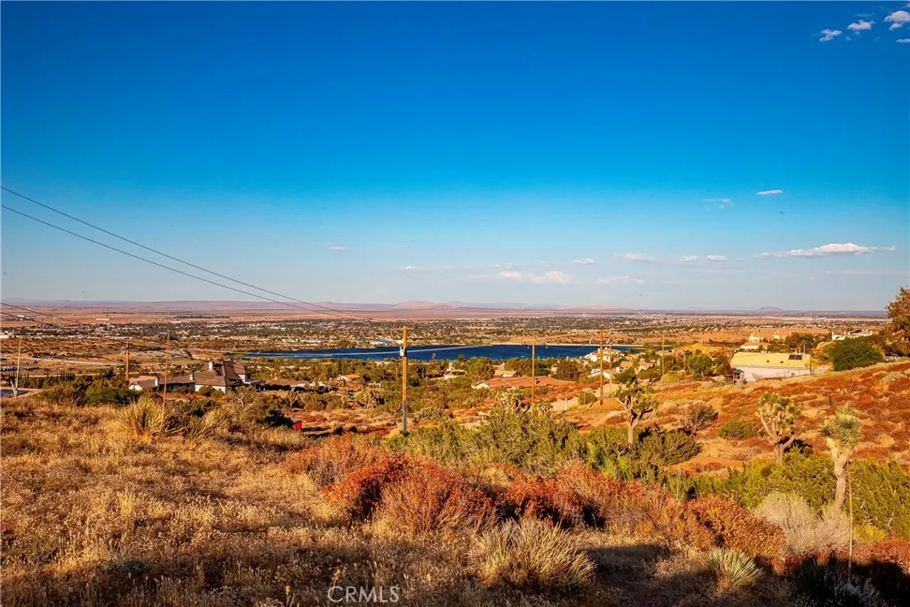 main property photo 70