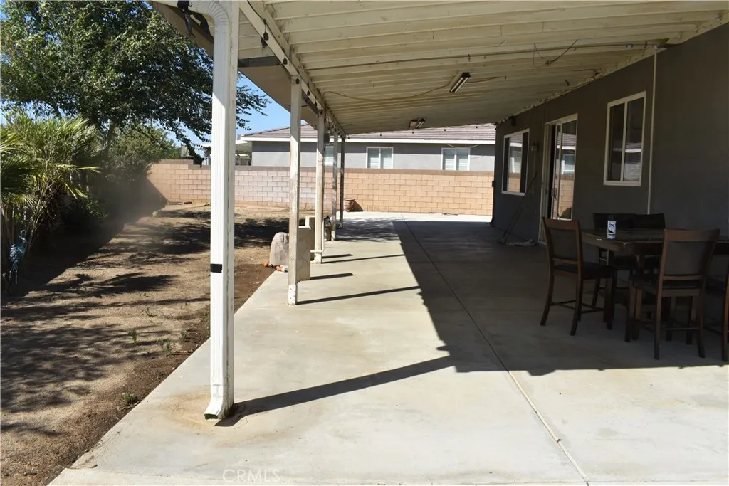main property photo 10