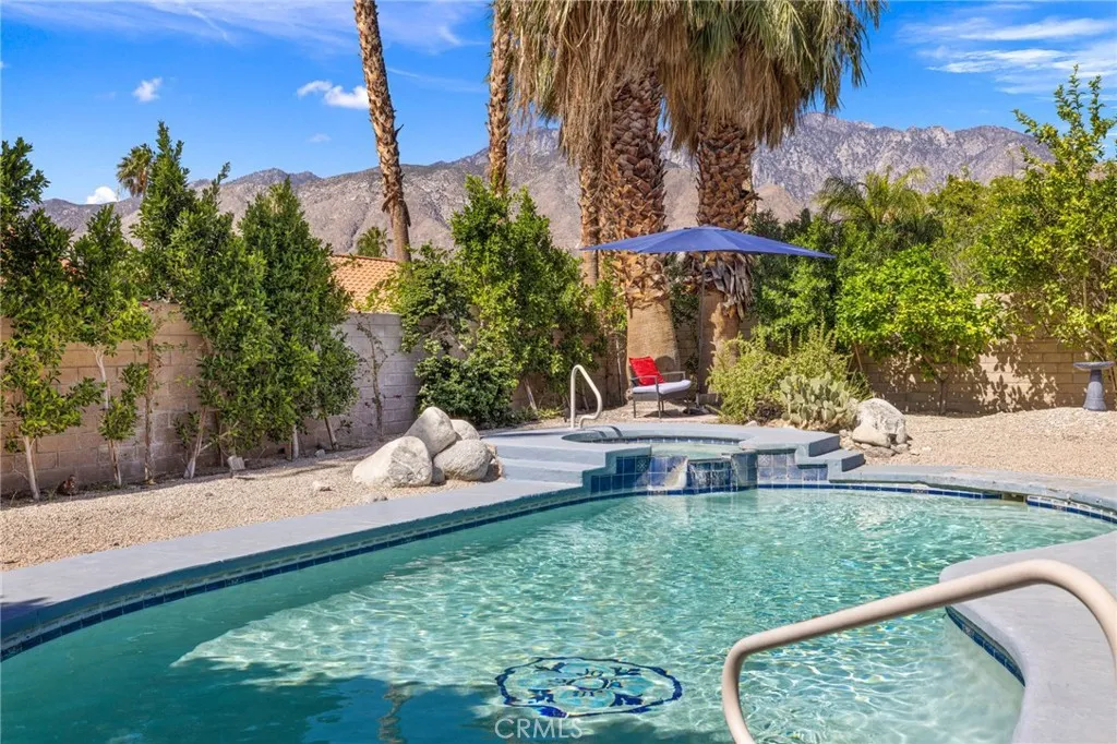 main property photo 18