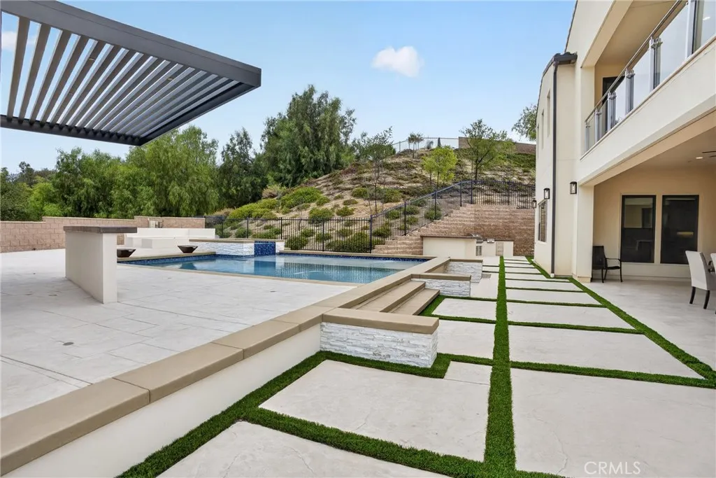main property photo 57