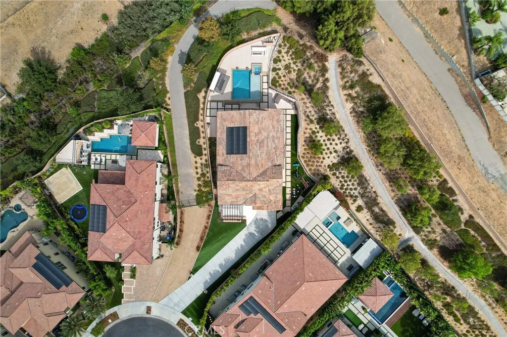 main property photo 73