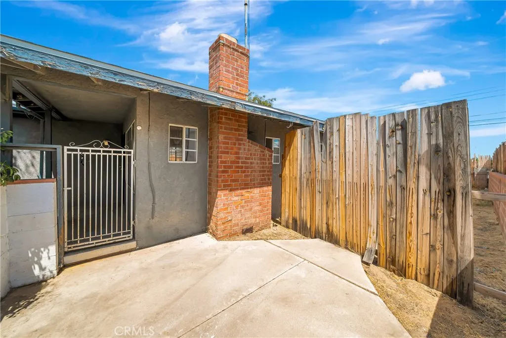 main property photo 35