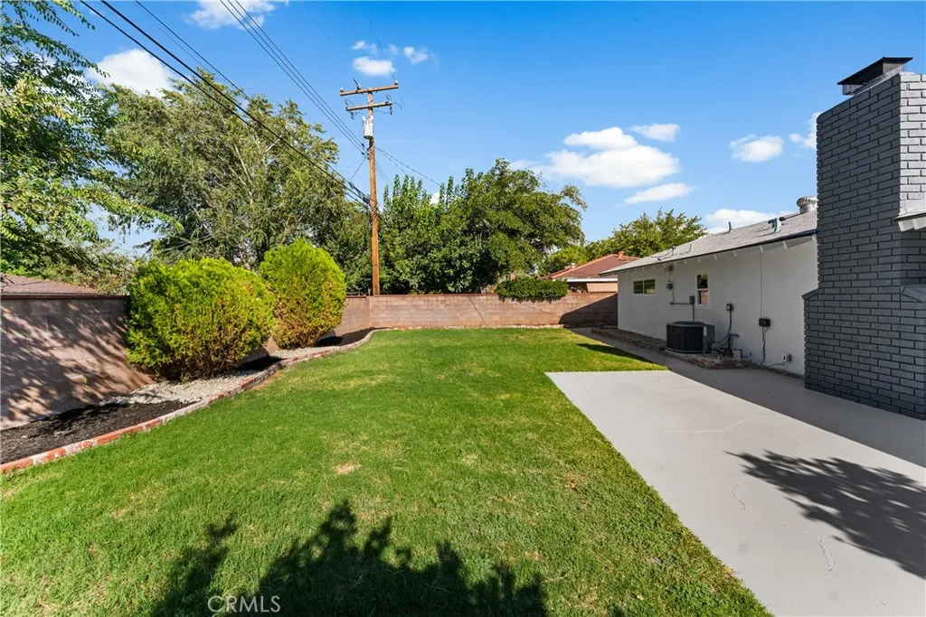 main property photo 27