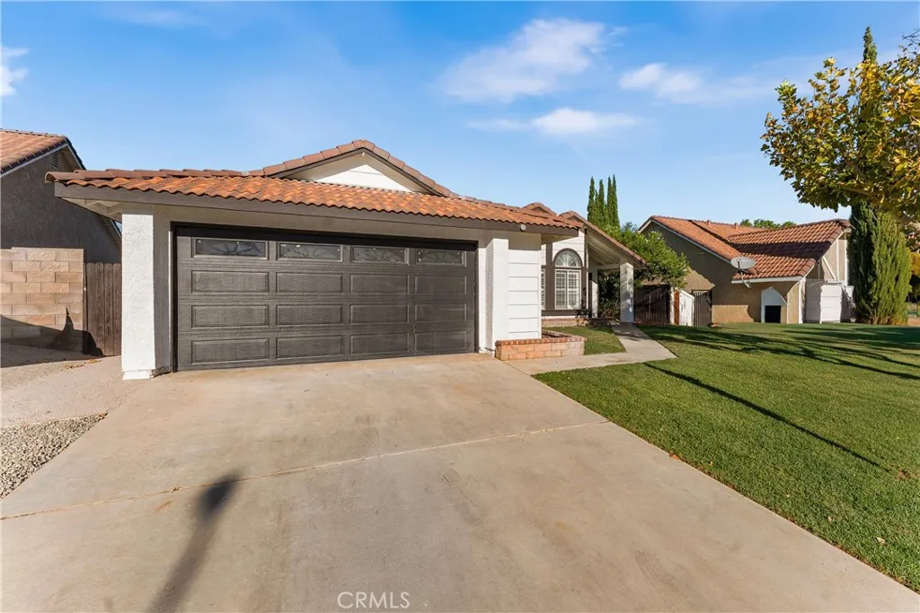 main property photo 44