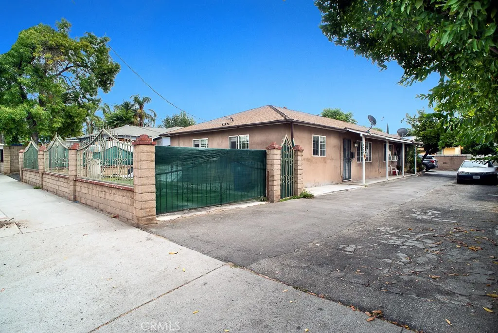 main property photo 1