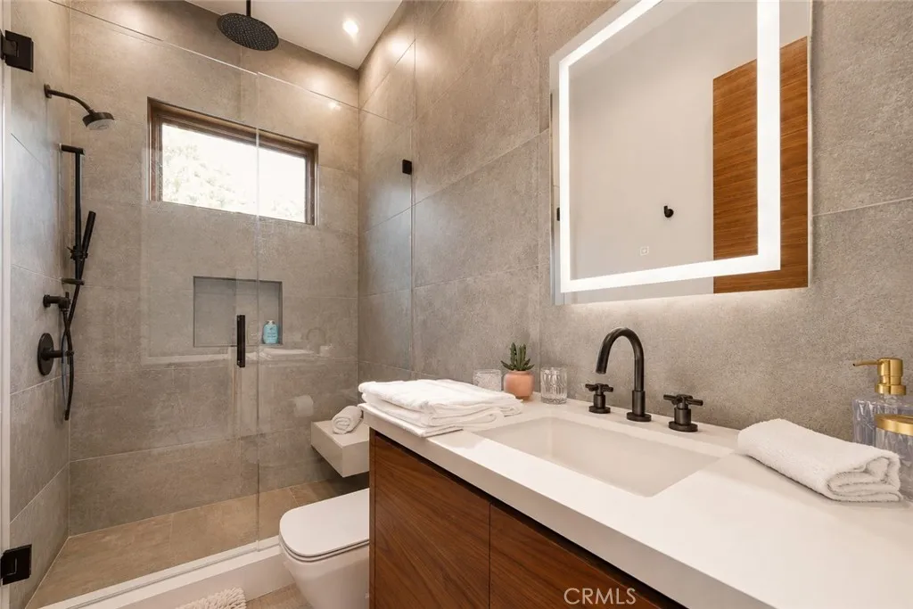 main property photo 69