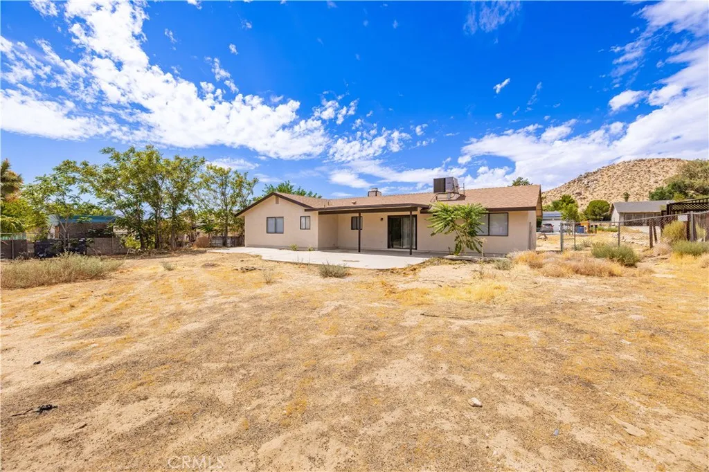 main property photo 20