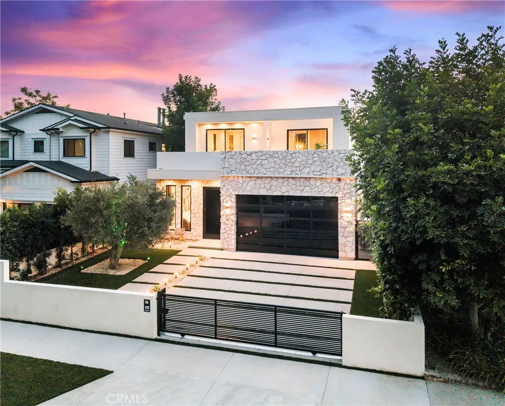 main property photo 65