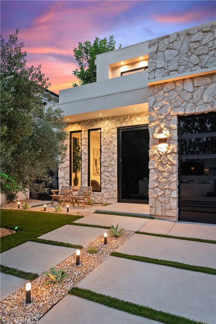 main property photo 67