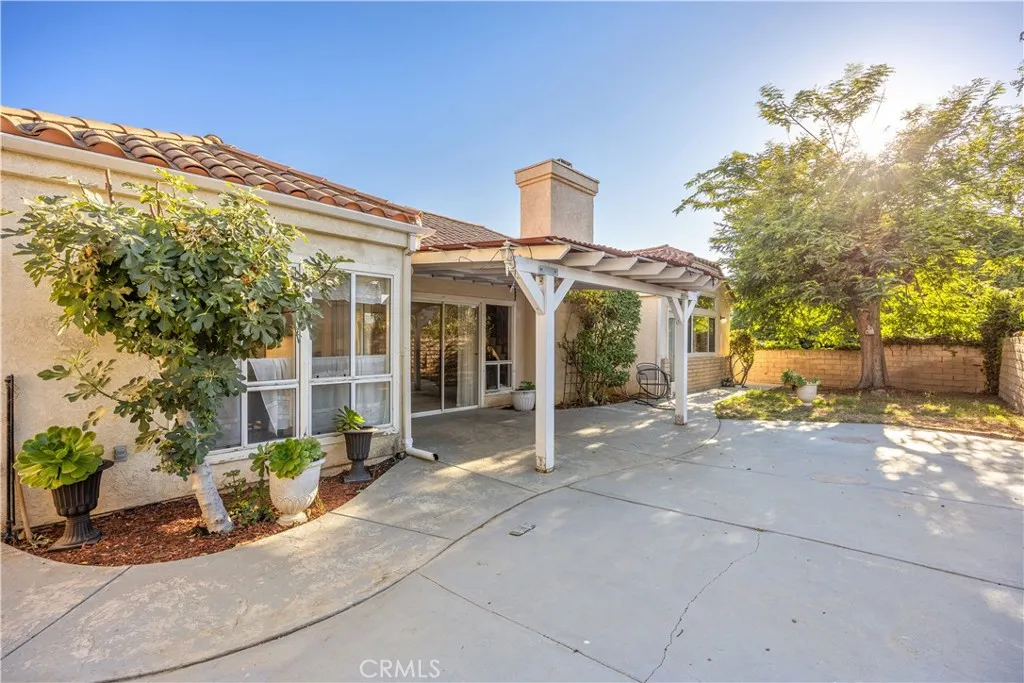 main property photo 29