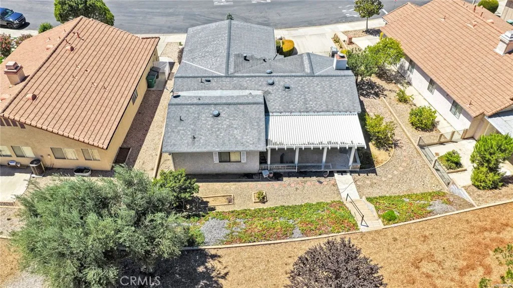 main property photo 40