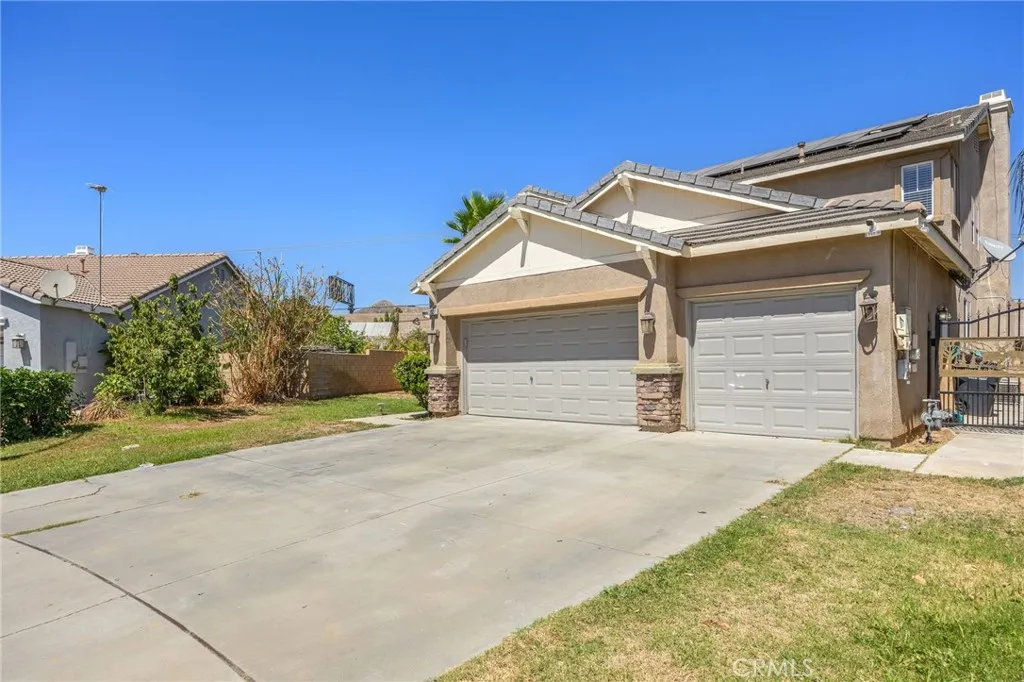 main property photo 3