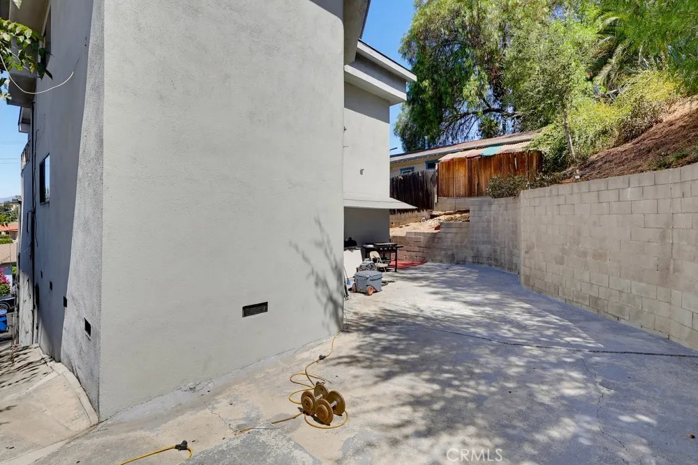 main property photo 66