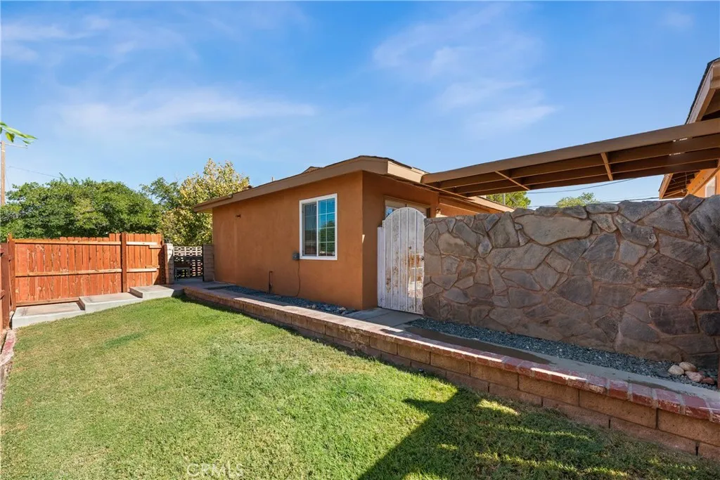 main property photo 26