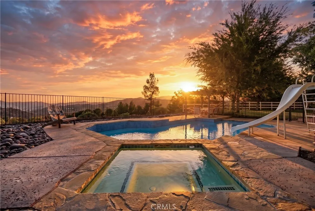 main property photo 57