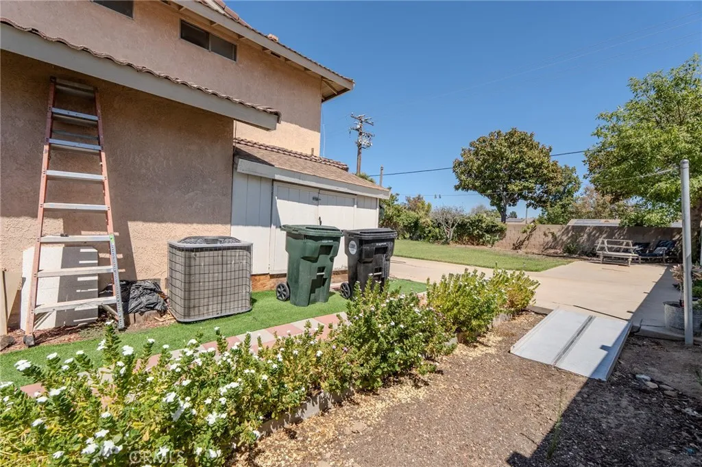 main property photo 45