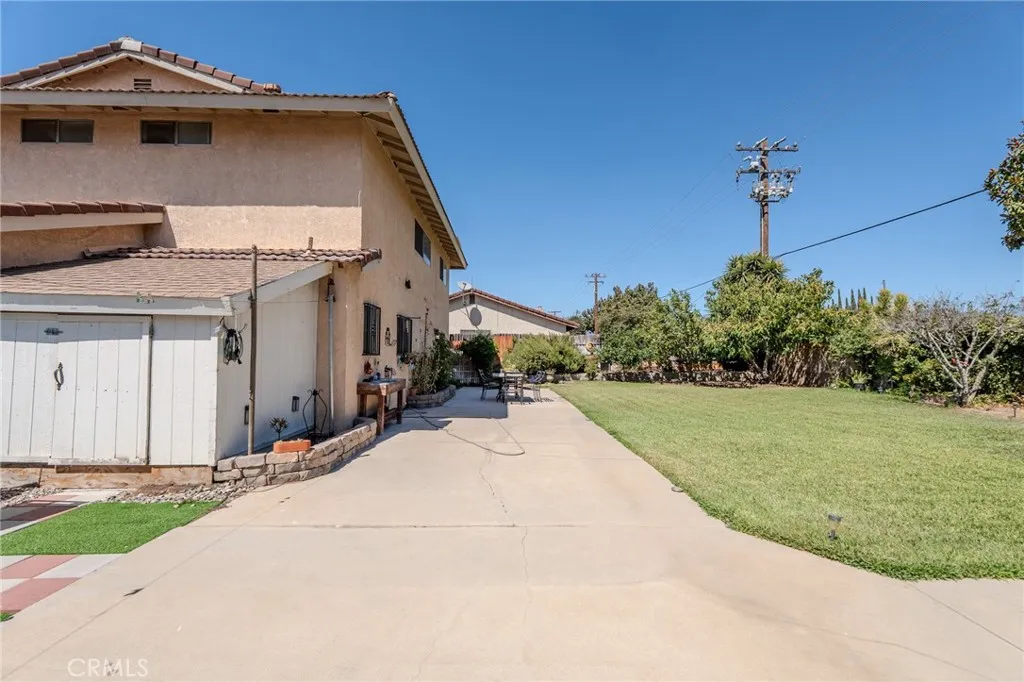 main property photo 46