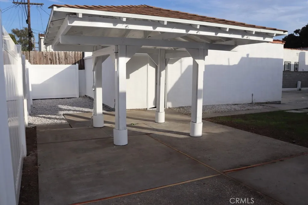 main property photo 67