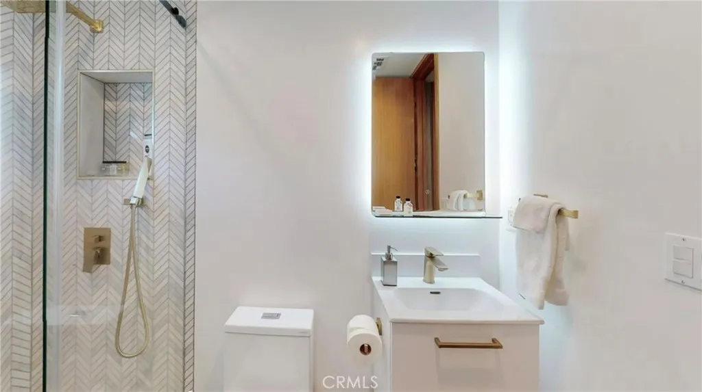 main property photo 62