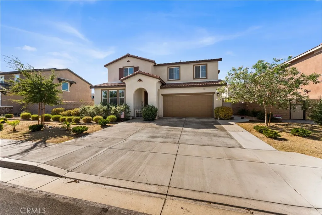 main property photo 5
