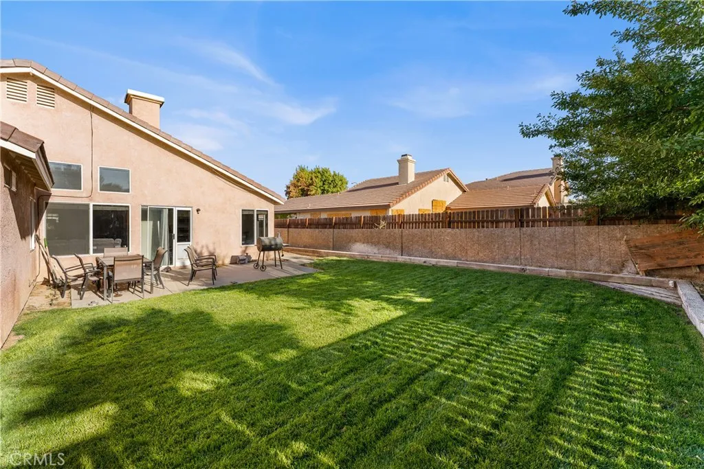 main property photo 40