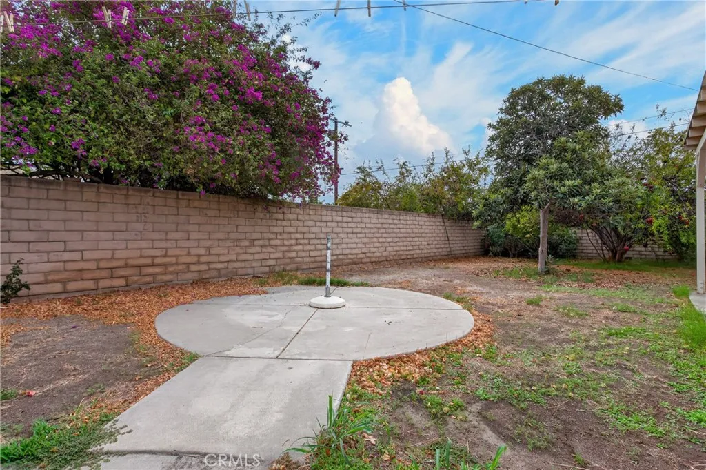main property photo 78