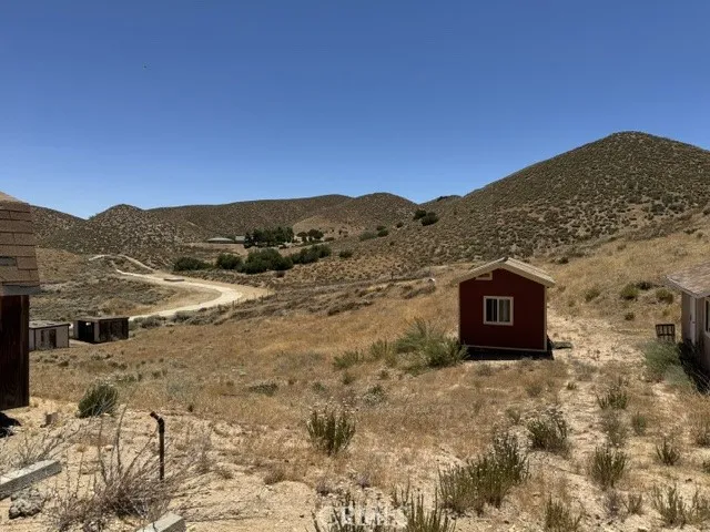 main property photo 32