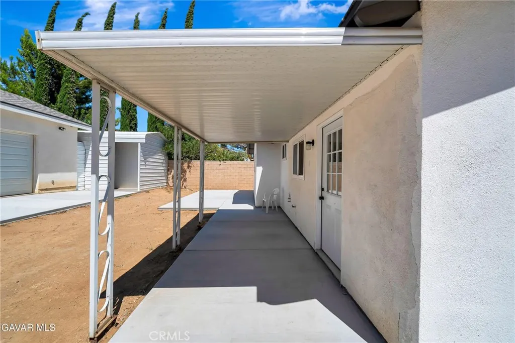 main property photo 29