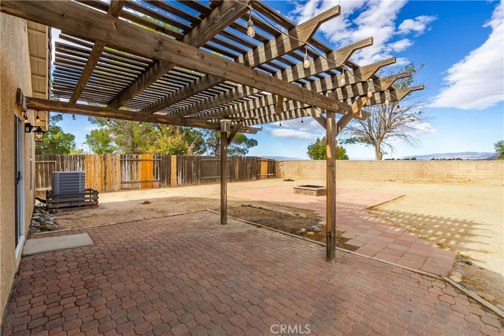 main property photo 34