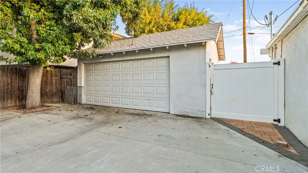 main property photo 58