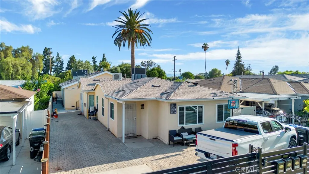 main property photo 62