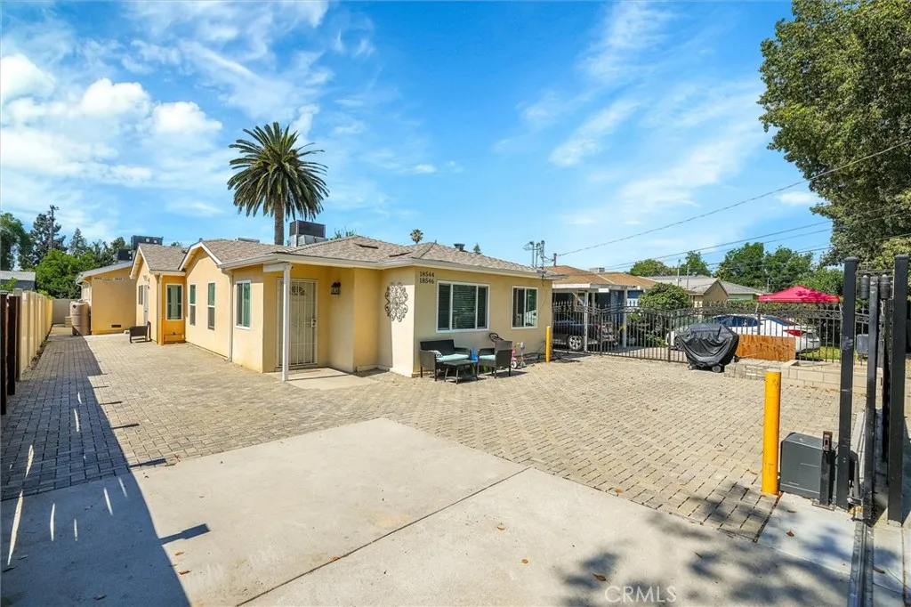 main property photo 7